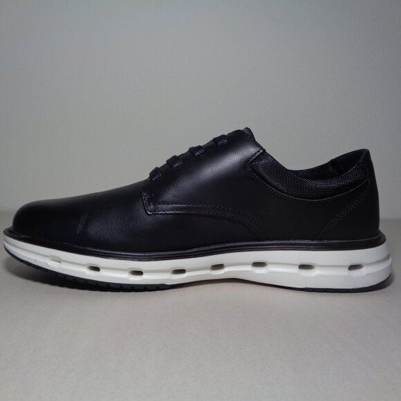 Lands\' End Size 10.5 M / SPORT OXFORD / Black / Faux Leather / New Men\'s Shoes